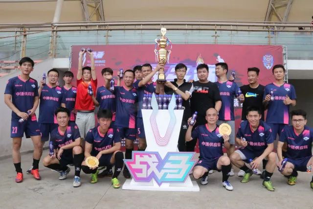 穆迪36+9青岛绝杀吉林 孙铭徽39+10广厦胜深圳